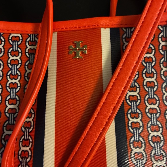 SOLD - Picture 3 of 4